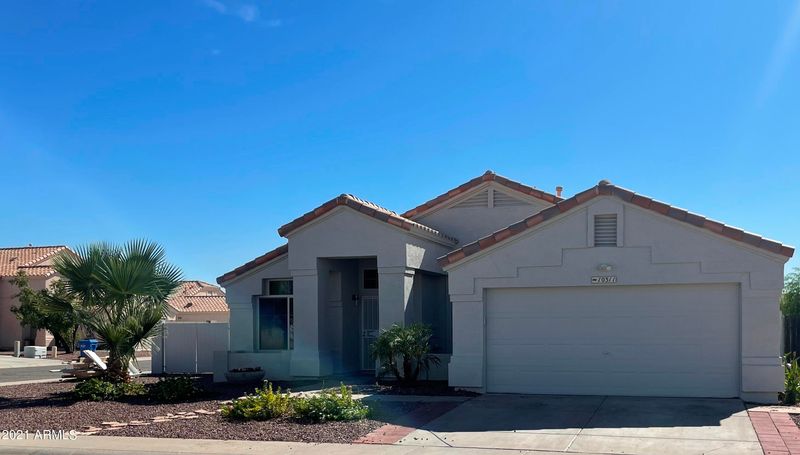 10311 W Luke Ave, Glendale, AZ 85307
