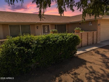 10311 Prairie Hills Cir, Sun City, AZ 85351