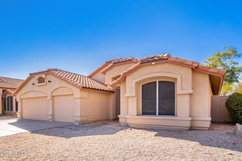 10312 58th Ln, Glendale, AZ 85302