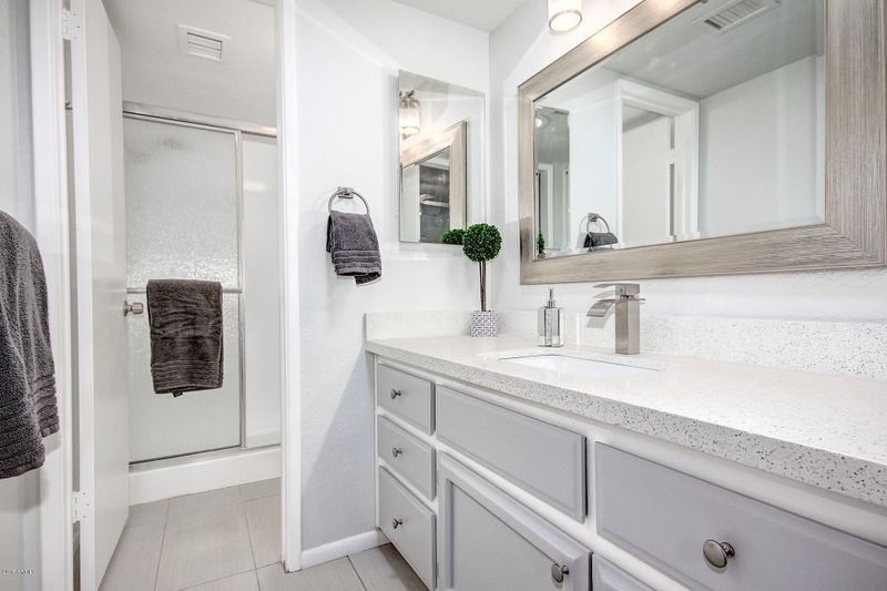 10313 W Calle Del Oro --, Phoenix, AZ 85037