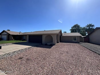 10315 Hazelwood Ave, Phoenix, AZ 85037