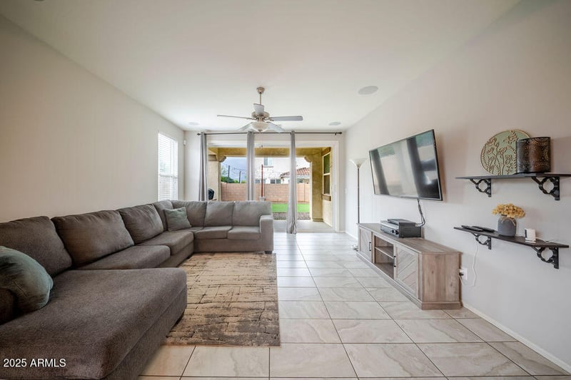 10315 Yuma St, Tolleson, AZ 85353