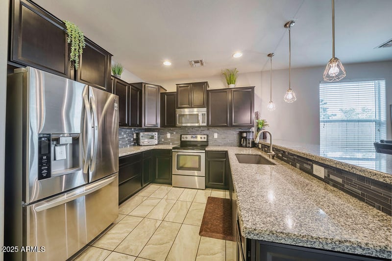 10315 Yuma St, Tolleson, AZ 85353