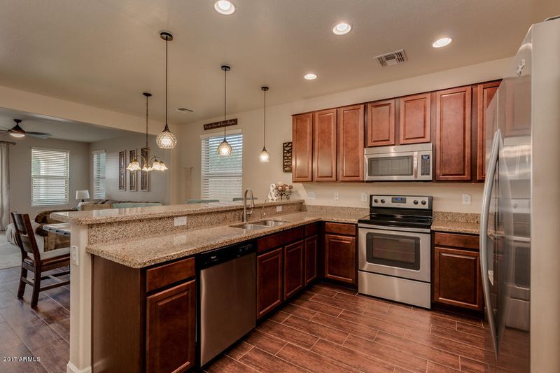 10317 E Hawk Ave, Mesa, AZ 85212