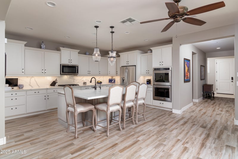 10317 Tillman Ave, Mesa, AZ 85212