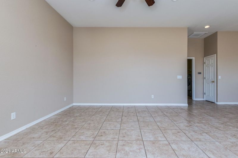10318 W Pinnacle Peak Rd, Peoria, AZ 85383