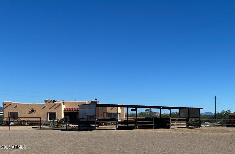 1032 Carlise Rd, Phoenix, AZ 85086