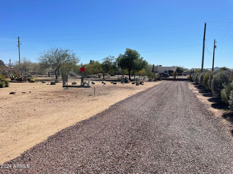 1032 E Irvine Rd, Phoenix, AZ 85086