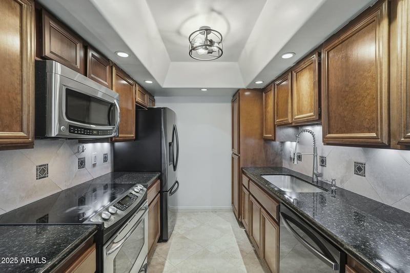 1032 Michigan Ave, Phoenix, AZ 85022