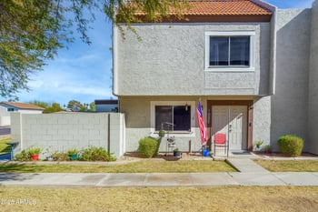 1032 Redfield Rd, Tempe, AZ 85283