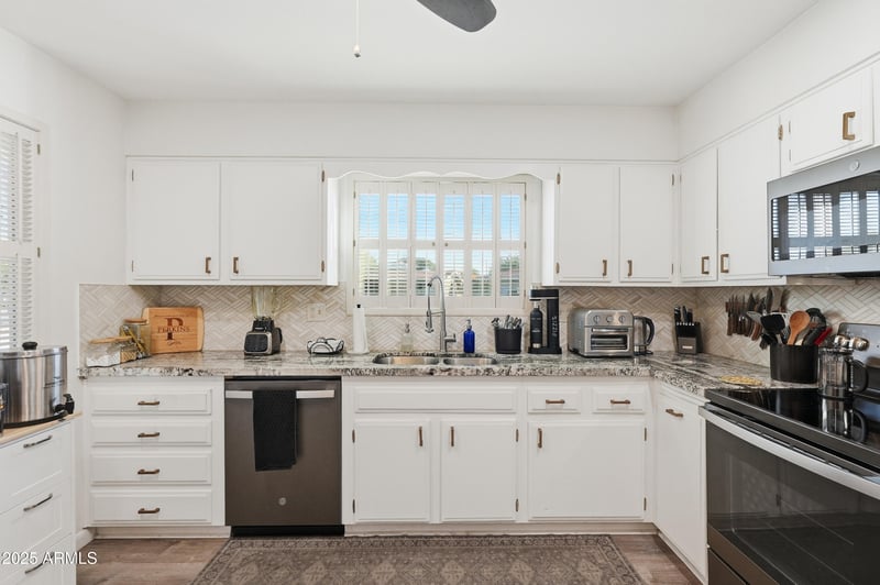 10320 Corte Del Sol Este --, Sun City, AZ 85351