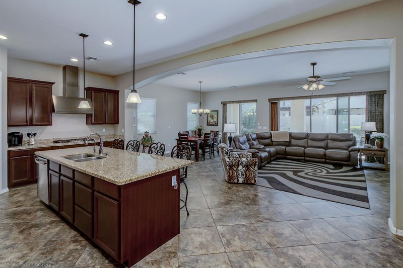 10321 E Talameer Ave, Mesa, AZ 85212
