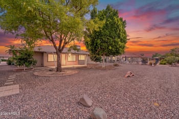 10321 W Pleasant Valley Rd, Sun City, AZ 85351