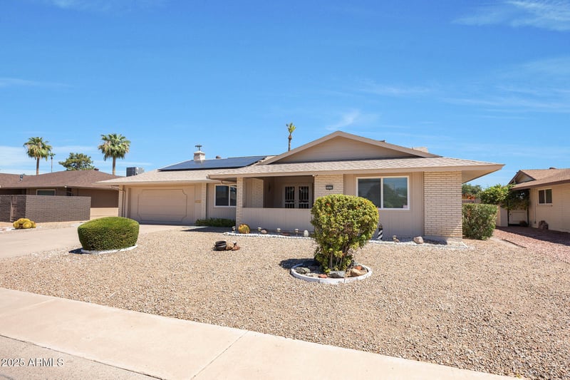 10322 Cameo Dr, Sun City, AZ 85351