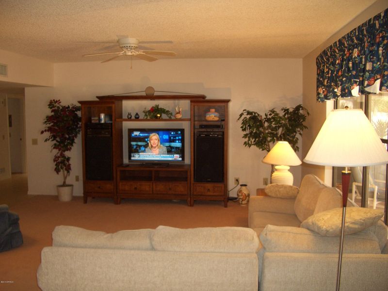 10322 E Silvertree Ct, Sun Lakes, AZ 85248