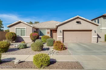 10322 Roanoke Ave, Avondale, AZ 85392