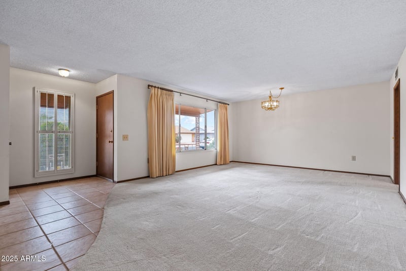 10322 Signal Butte Cir, Sun City, AZ 85373