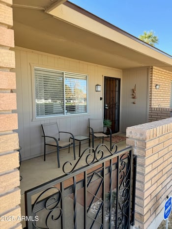 10323 Deanne Dr, Sun City, AZ 85351