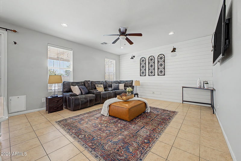 10323 E Hawk Ave, Mesa, AZ 85212