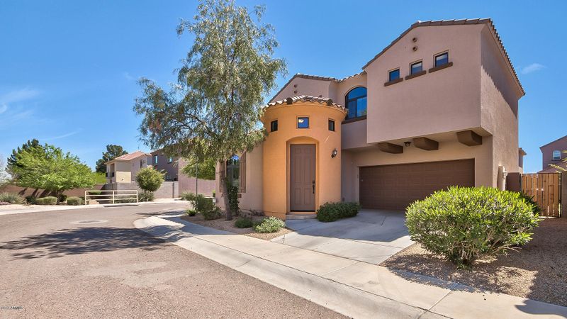 10323 W Devonshire Ave, Phoenix, AZ 85037