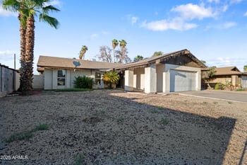 10324 Minnezona Ave, Phoenix, AZ 85027