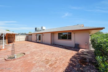10326 Caron Dr, Sun City, AZ 85351