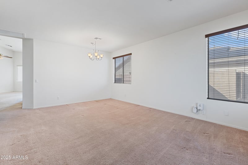 10326 Idaho Ave, Mesa, AZ 85209