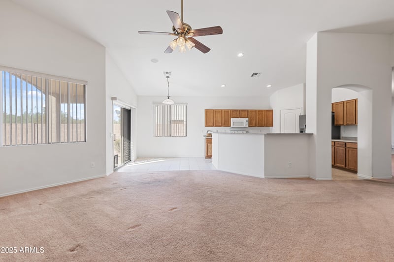 10326 Idaho Ave, Mesa, AZ 85209