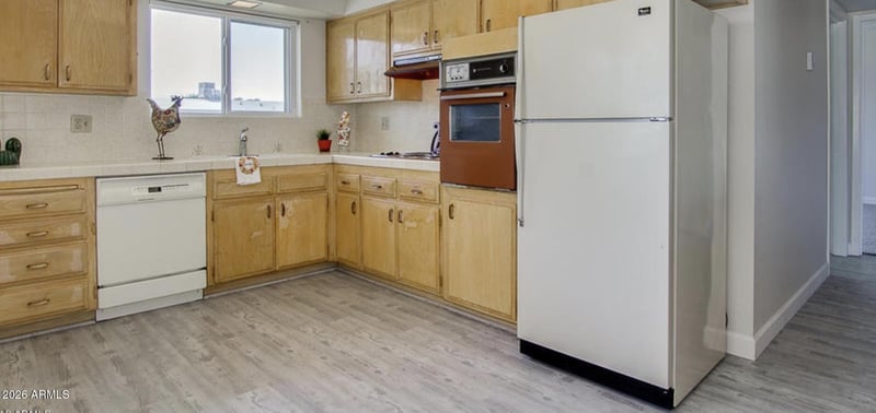 10328 Clair Dr, Sun City, AZ 85351