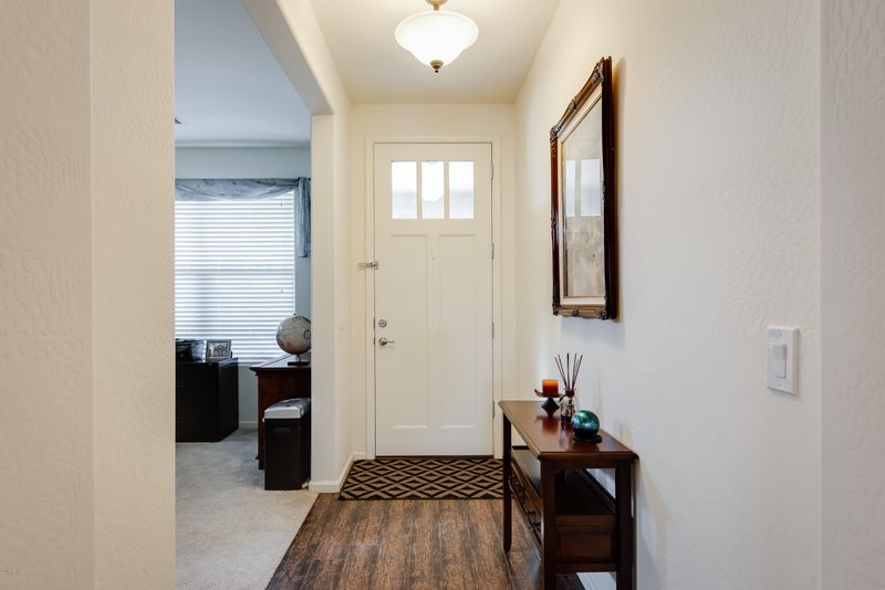 10329 E Hawk Ave, Mesa, AZ 85212