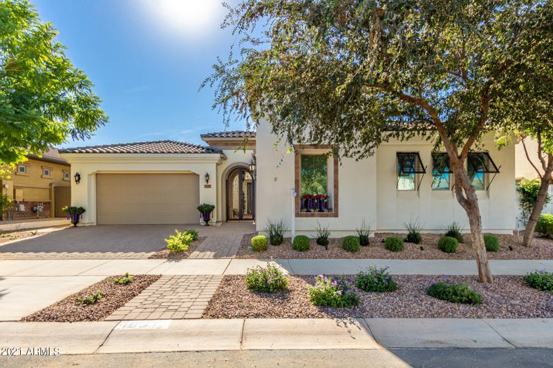 10329 E Radiant Ave, Mesa, AZ 85212