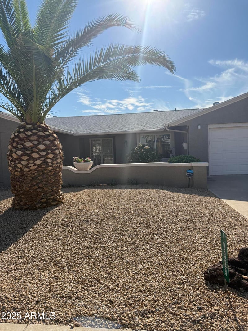 10329 Gulf Hills Dr, Sun City, AZ 85351