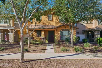 1033 Deerfield Ln, Gilbert, AZ 85296