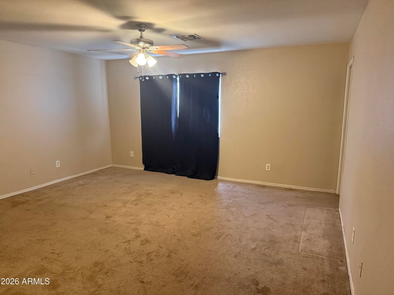 1033 E Cowboy Cove Trl, San Tan Valley, AZ 85143