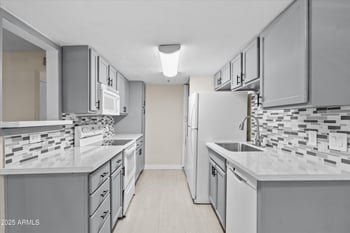 1033 Granite Reef Rd, Scottsdale, AZ 85257