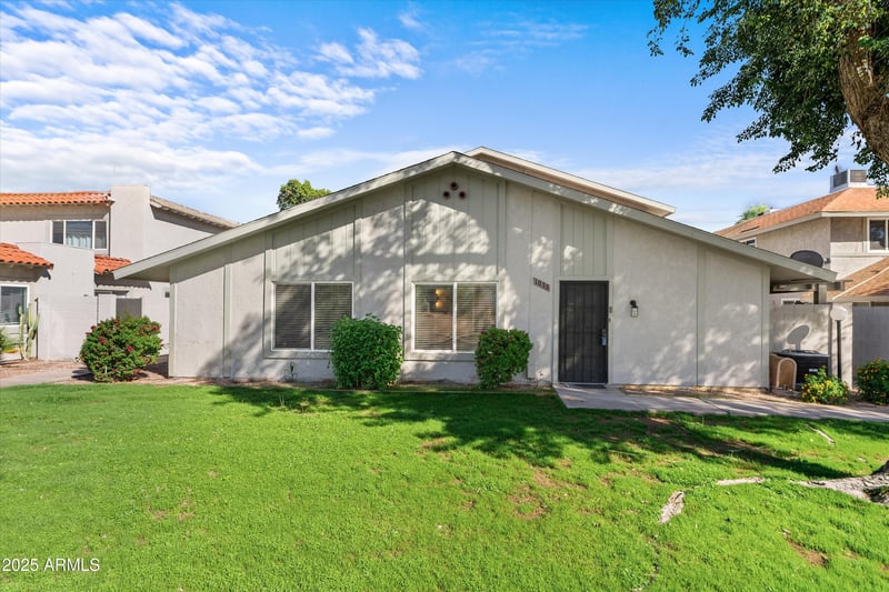 1033 Granite Reef Rd, Scottsdale, AZ 85257