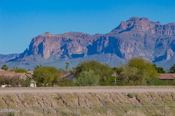 1033 Grenoble --, Mesa, AZ 85208