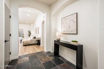 1033 Hearne Way, Gilbert, AZ 85234