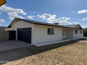 1033 Rio Salado Pw, Mesa, AZ 85201