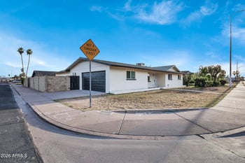 1033 Rio Salado Pw, Mesa, AZ 85201