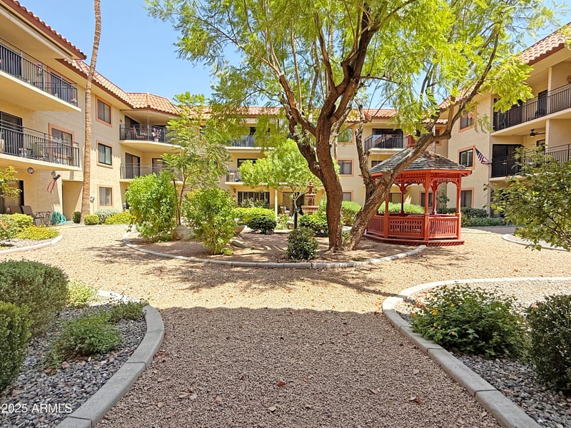 10330 Thunderbird Blvd #A125, Sun City, AZ 85351