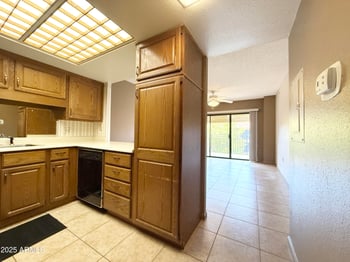 10330 Thunderbird Blvd #A304, Sun City, AZ 85351