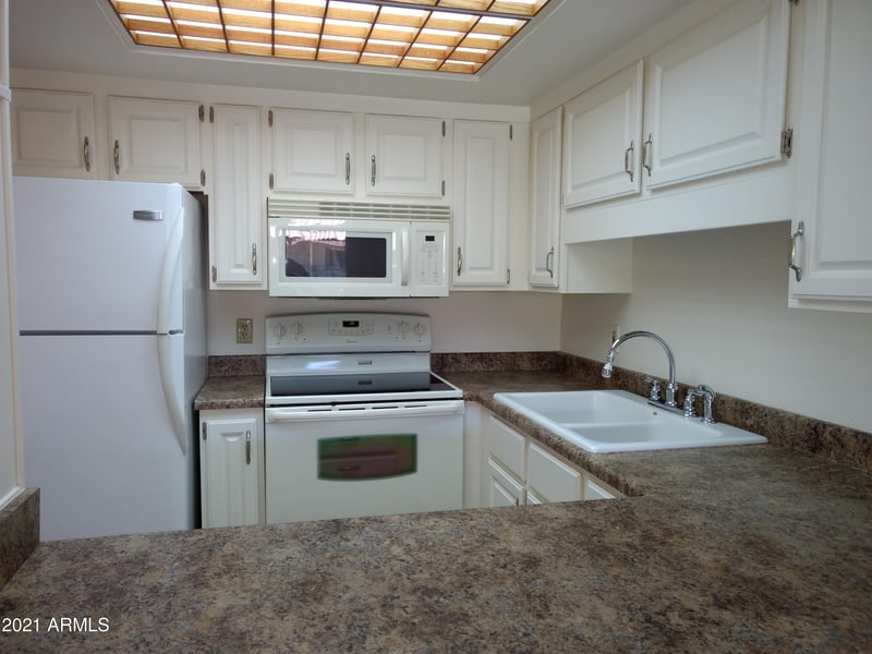 10330 Thunderbird Blvd #A333, Sun City, AZ 85351