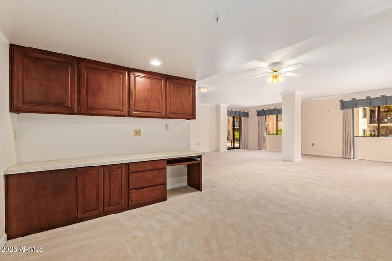10330 Thunderbird Blvd #B103, Sun City, AZ 85351