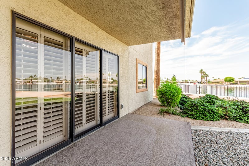 10330 Thunderbird Blvd #B112, Sun City, AZ 85351