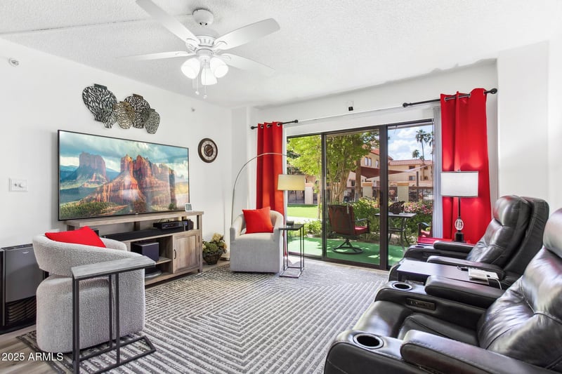 10330 Thunderbird Blvd #C102, Sun City, AZ 85351