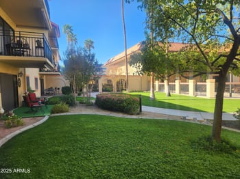 10330 Thunderbird Blvd #C103, Sun City, AZ 85351