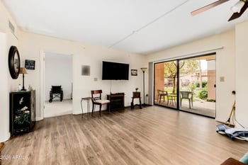 10330 Thunderbird Blvd #C103, Sun City, AZ 85351