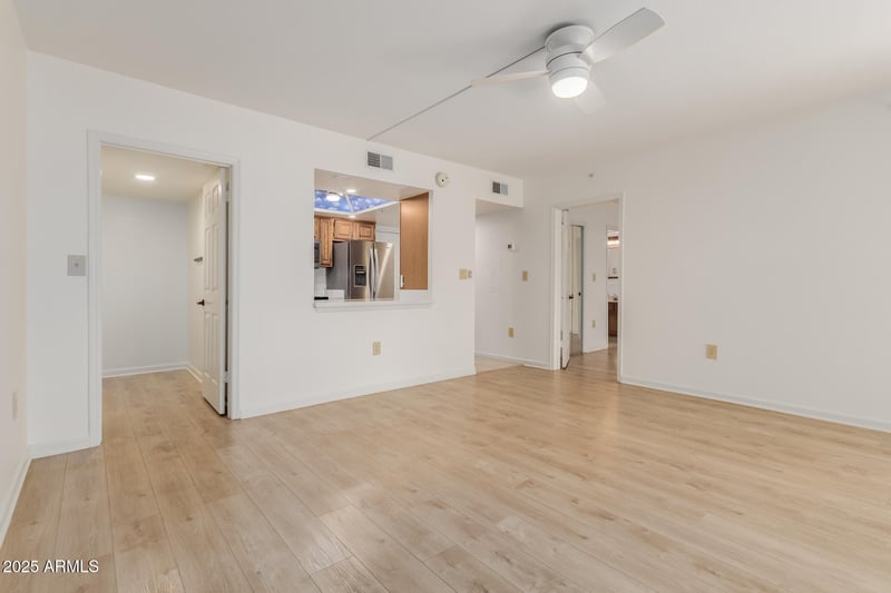 10330 Thunderbird Blvd #C109, Sun City, AZ 85351