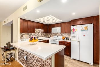 10330 Thunderbird Blvd #C307, Sun City, AZ 85351